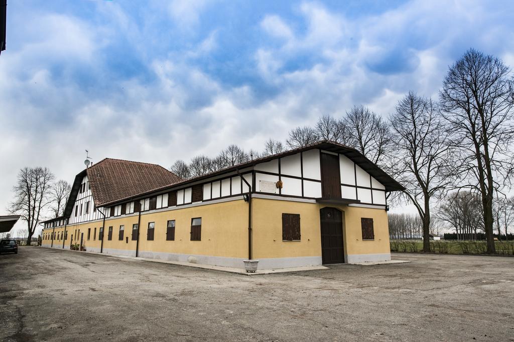 Agriturismo Tenuta "Il Cigno" Villanterio Екстер'єр фото